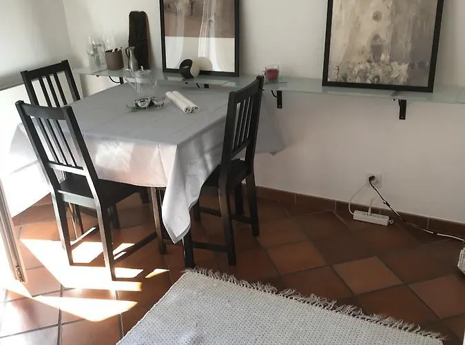 Via Saleggi 10 アパート